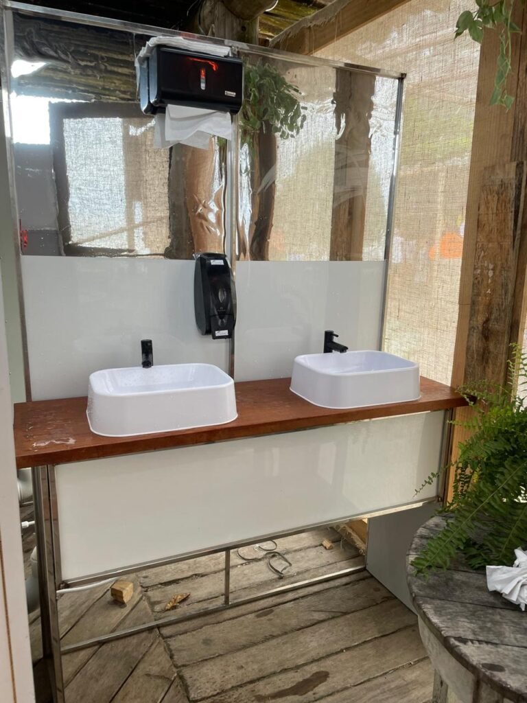 WhatsApp Image 2024-12-30 at 15.37.01